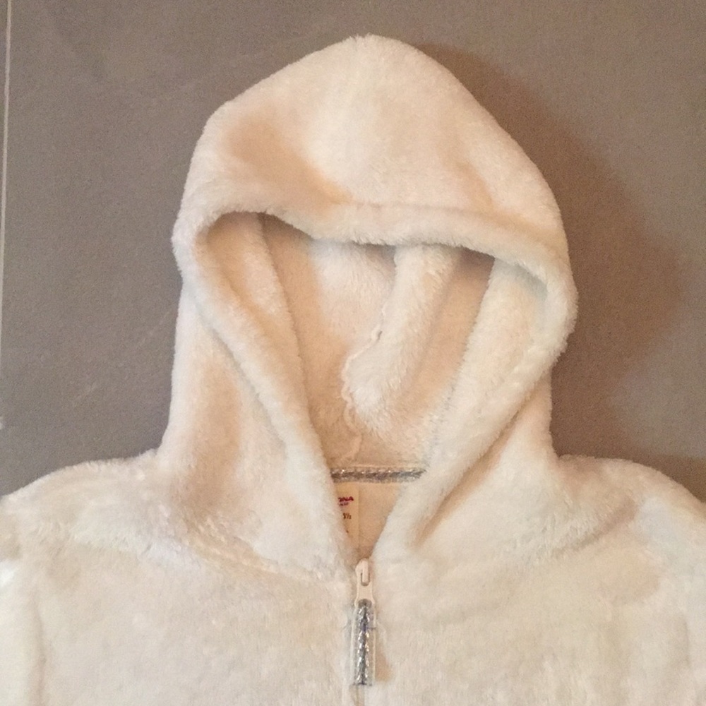 super soft girls hooded jacket. - Picture 2 of 3
